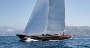 Spirit Yachts | Blog | Spirit Yachts Unveils New Spirit 72 Deckhouse