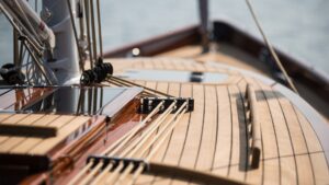 Spirit Yachts | Yachts | 44CR