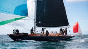 Spirit Yachts | Yachts | R52
