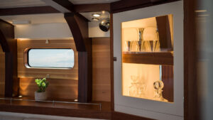 SPIRIT_72DH Interior
