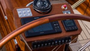 Spirit Yachts | Craftsmanship | Spirit 63DH close up details
