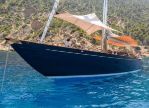 Spirit Yachts | Blog | Spirit Yachts Unveils New Spirit 72 Deckhouse