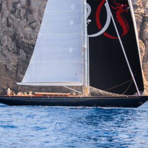 Spirit Yachts | Blog | Spirit Yachts Unveils New Spirit 72 Deckhouse