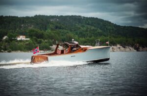 Spirit Yachts | P35 | Power Boats