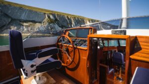 Spirit Yachts | P70 | Power Boats